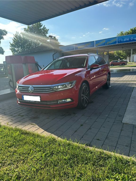 Rot Gebraucht 2016 VW Passat Kombi | 14.500 € (Guter Preis) - Bild 1/4