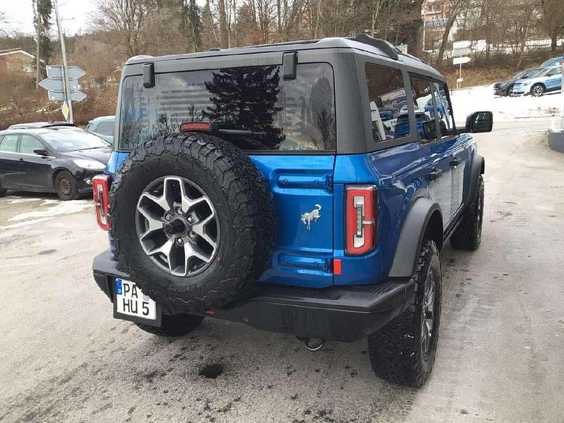 Second-hand Ford Bronco 334 CP (245 kW) 2025 Albastru SUV