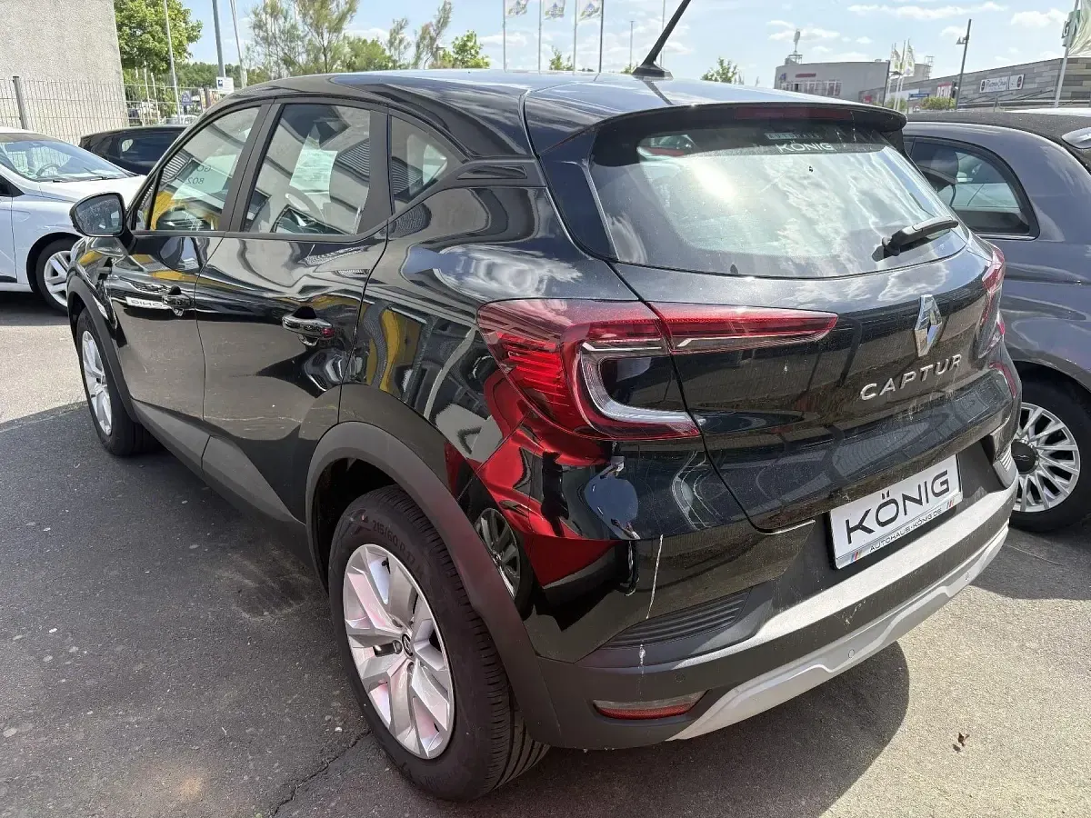 Gebraucht Renault Captur Equilibre 91 PS (66 kW) 2024 Schwarz SUV