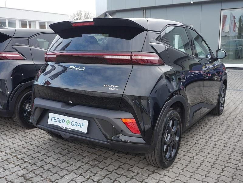 Ny BYD Dolphin Surf Boost 64 kW (88 HK) 2026 Sort Hatchback