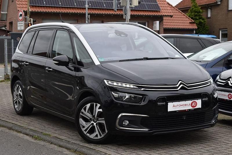 Schwarz Gebraucht 2017 Citroën Grand C4 Picasso Shine Van / Kleinbus | 9.490 € (Guter Preis) - Bild 1/3