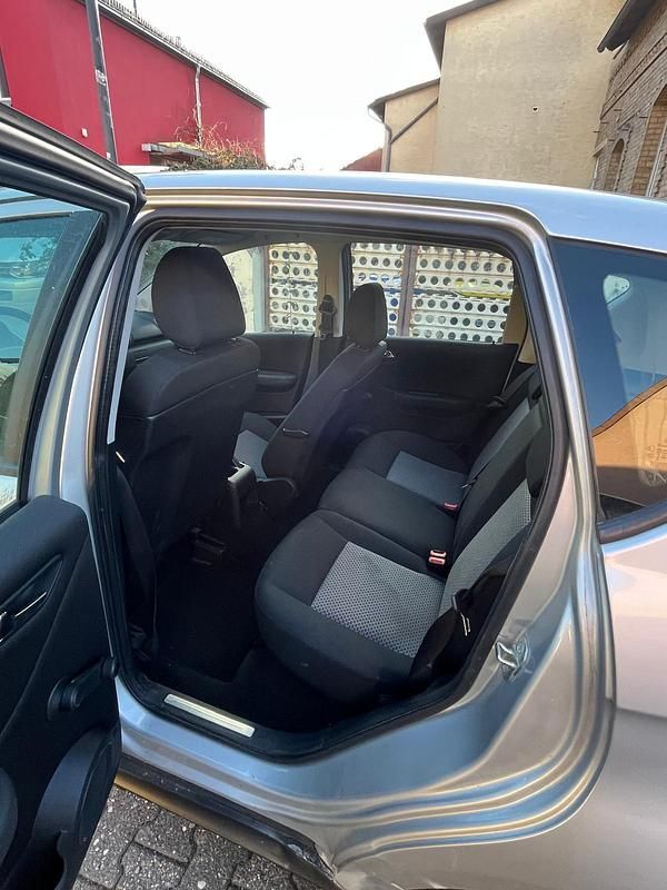 Gebraucht Mercedes A160 82 PS (60 kW) 2007 Silber Kleinwagen