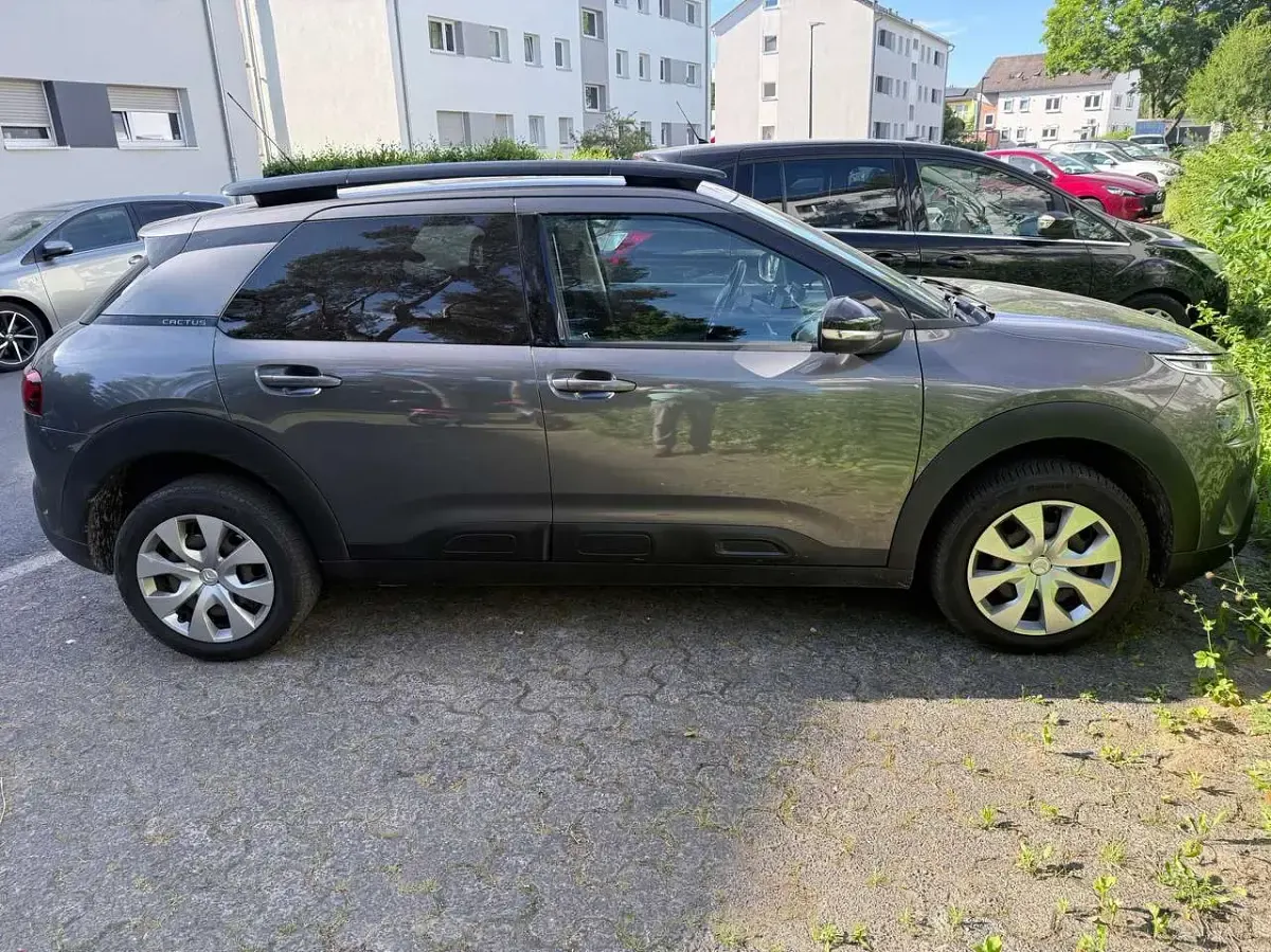 Gebraucht Citroën C4 Feel 120 PS (88 kW) 2019 Platiniumgrau SUV