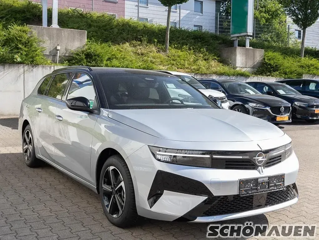 Neu Opel Astra 146 PS (107 kW) 2026 Grau Kombi