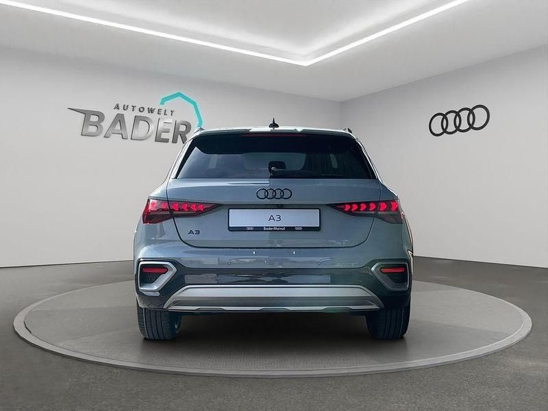 Gebraucht Audi A3 Sport 150 PS (110 kW) 2025 Grau Limousine