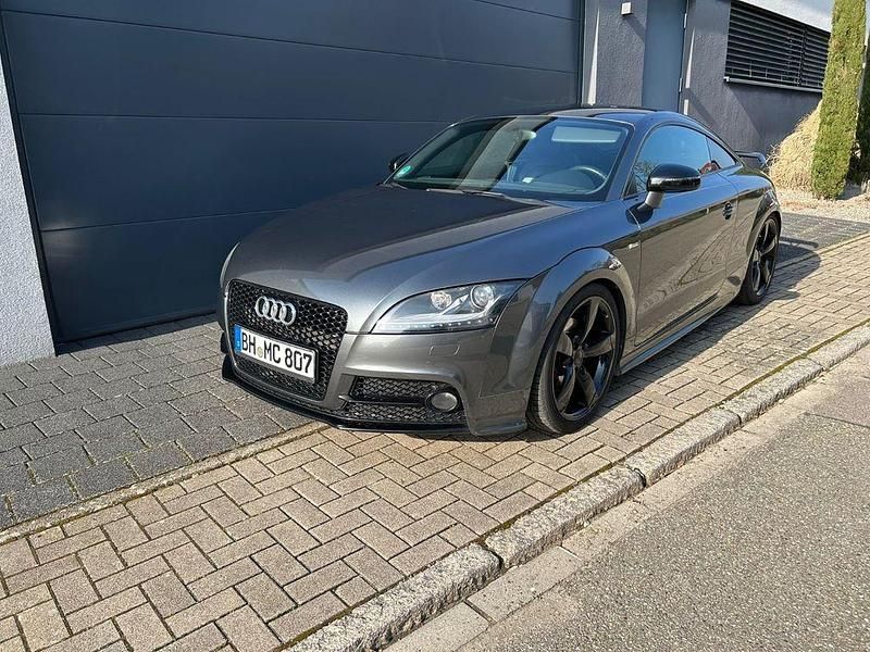 Gebraucht Audi TT Sport 211 PS (155 kW) 2013 Grau Coupé