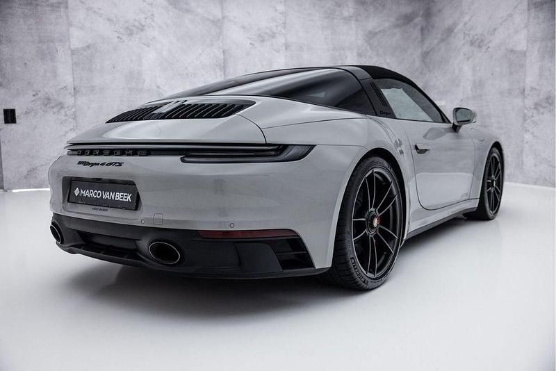 Gebraucht Porsche 992 480 PS (353 kW) 2022 Grau Cabrio