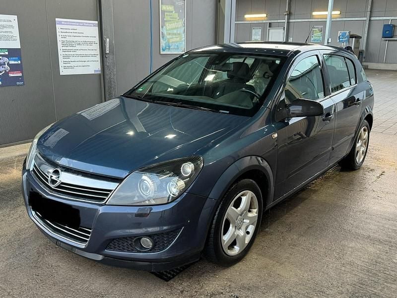 Gebraucht Opel Astra 116 PS (85 kW) 2009 Blau Limousine