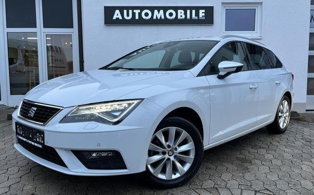 Weiß Gebraucht 2020 Seat Leon ST Style Kombi | 18.469 € (Fairer Preis) - Bild 1/4