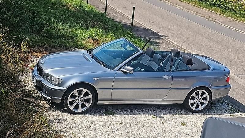 Gebraucht BMW 318 Cabriolet 145 PS (106 kW) 2003 Silber Cabrio