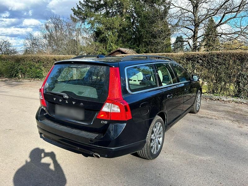 Gebraucht Volvo V70 215 PS (158 kW) 2011 Schwarz Kombi