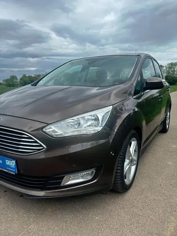 Gebraucht Ford C-MAX Titanium 150 PS (110 kW) 2015 Braun Van / Kleinbus