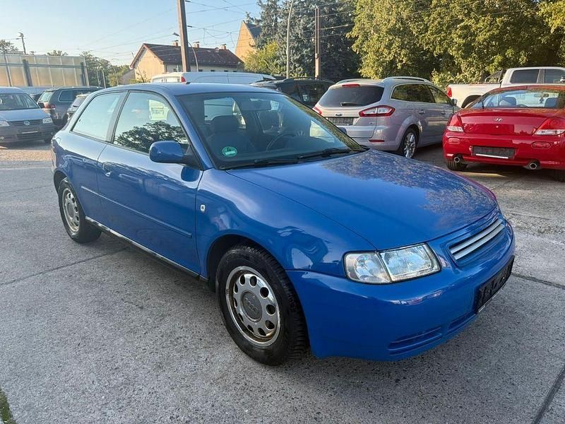 Blau Gebraucht 1997 Audi A3 Attraction Kombi | 1.350 € (Guter Preis) - Bild 1/4