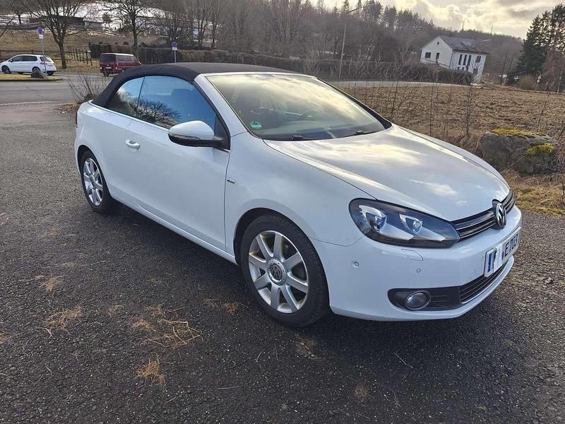 Gebraucht VW Golf Cabriolet 122 PS (89 kW) 2014 Weiß Cabrio