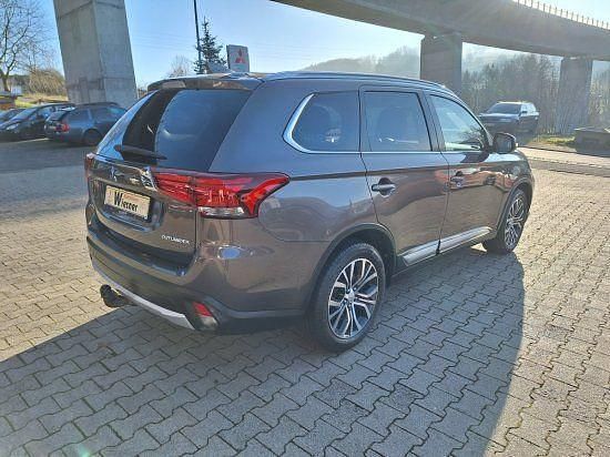 Gebraucht Mitsubishi Outlander Edition+ 150 PS (110 kW) 2018 Braun SUV