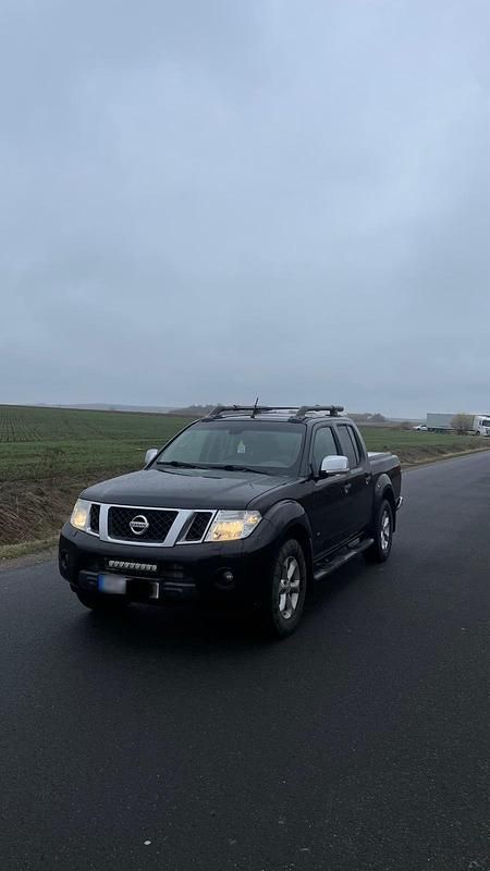 Gebraucht Nissan Navara 230 PS (169 kW) 2011 Pickup