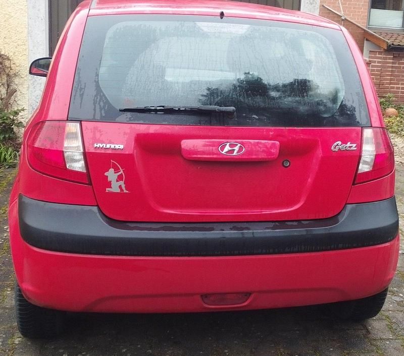 Gebraucht Hyundai Getz 65 PS (47 kW) 2007 Rot Kleinwagen