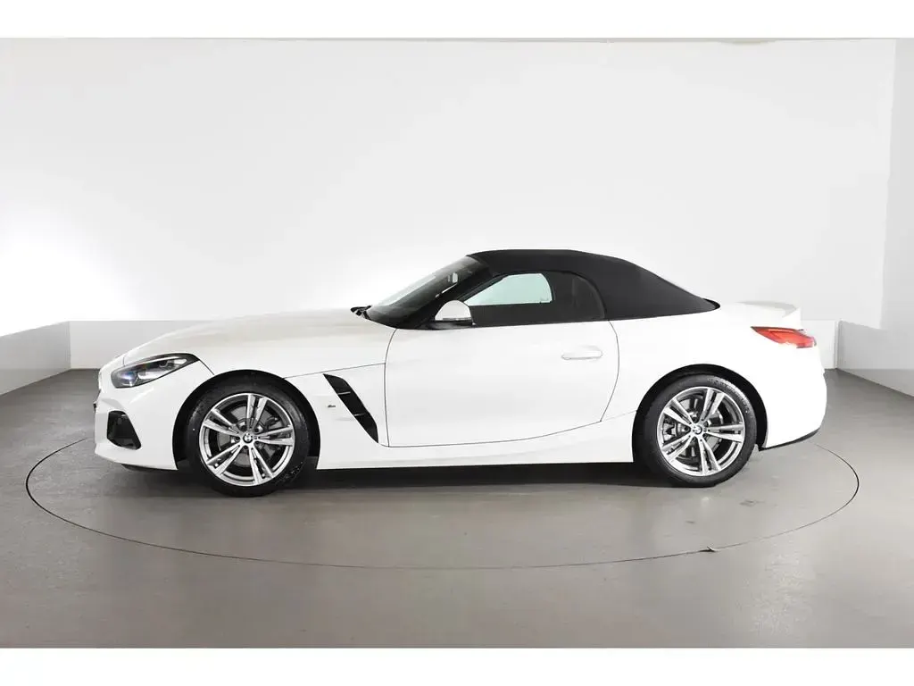 Gebraucht BMW Z4 Sport Line 197 PS (144 kW) 2025 Weiss Cabrio
