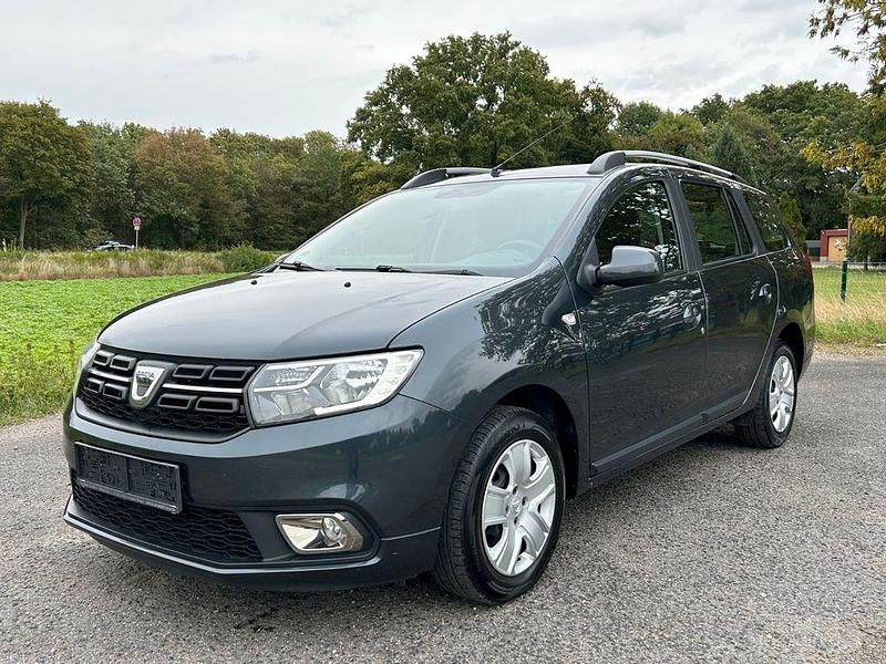 Kometen grau (metallic) Gebraucht 2019 Dacia Logan MCV Comfort Kombi | 6.990 € (Fairer Preis) - Bild 1/4