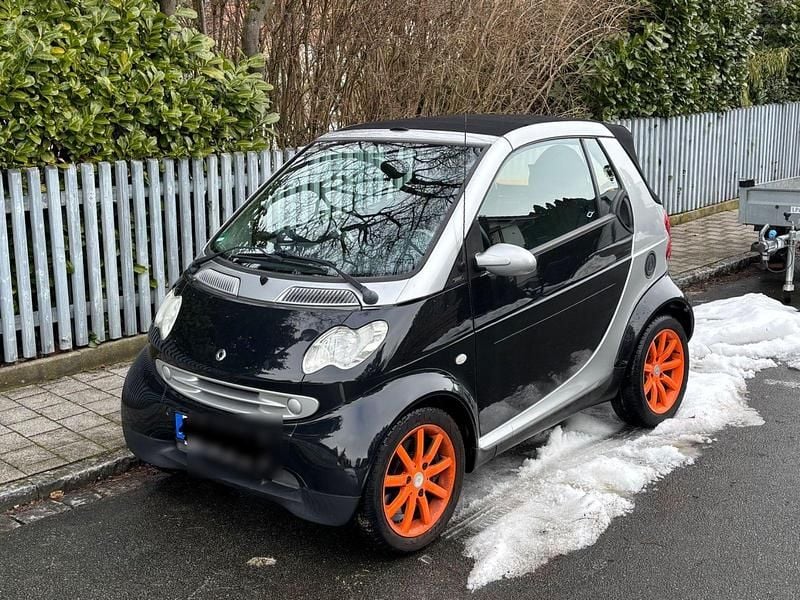Gebraucht Smart ForTwo Cabrio Passion 61 PS (44 kW) 2004 Schwarz Cabrio