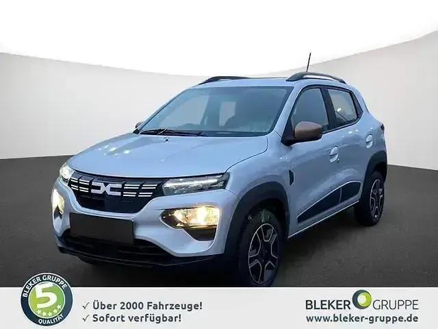 Gebraucht Dacia Spring Extreme 47 kW (65 PS) 2023 Diamantsilbergrau Kleinwagen