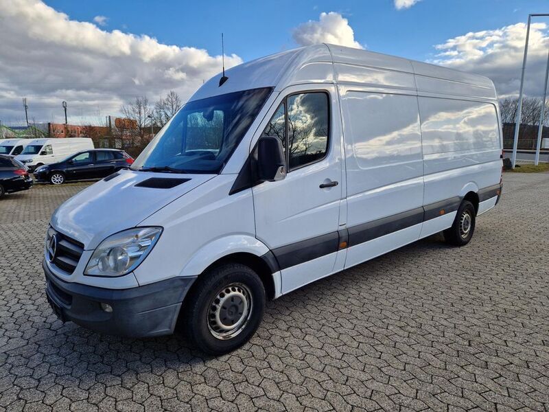 Weiß Gebraucht 2021 MAN TGE Van | 23.990 € (Guter Preis) - Bild 1/4