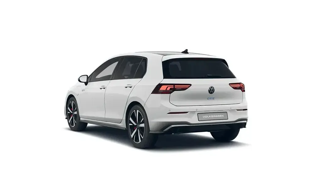 Second-hand VW Golf VIII GTE 272 CP (200 kW) 2025 Alb Berlinǎ