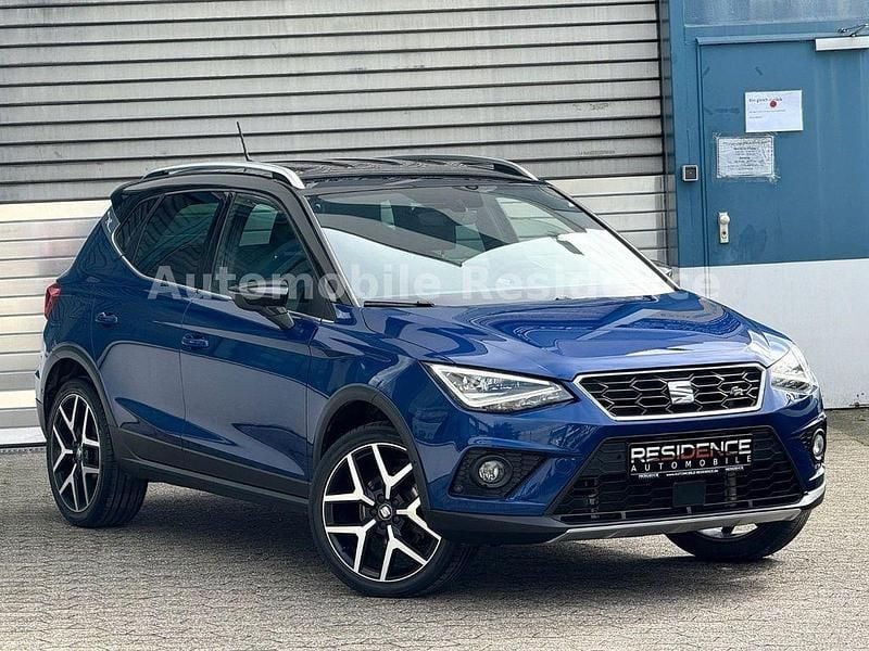 Blau Gebraucht 2020 Seat Arona FR SUV | 18.598 € (Fairer Preis) - Bild 1/4