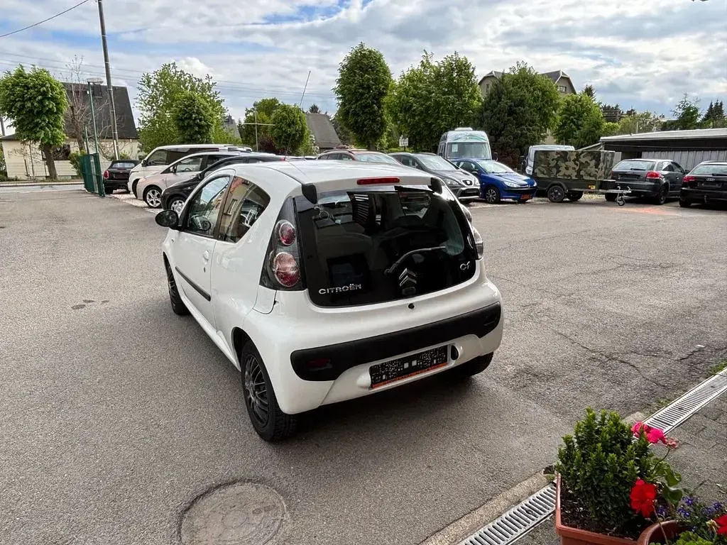 Gebraucht Citroën C1 68 PS (50 kW) 2009 Weiß Kleinwagen