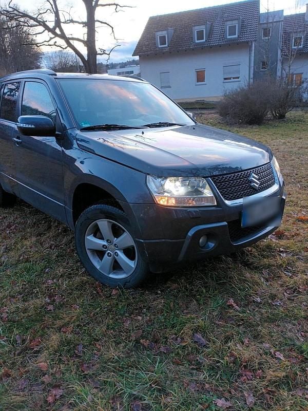 Gebraucht Suzuki Grand Vitara 169 PS (124 kW) 2012 Andere farben SUV