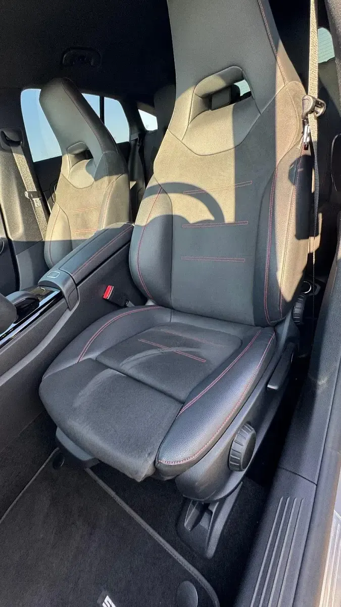 Gebraucht Mercedes CLA220 190 PS (139 kW) 2021 Grau Coupé