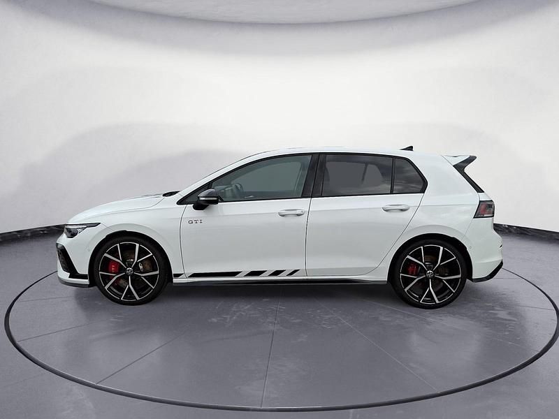 Gebraucht VW Golf VIII GTI 301 PS (221 kW) 2025 Weiß Limousine