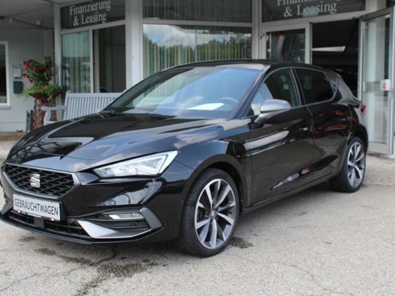 Gebraucht Seat Leon FR 204 PS (150 kW) 2021 Midnight schwarz metallic (metallic) Limousine