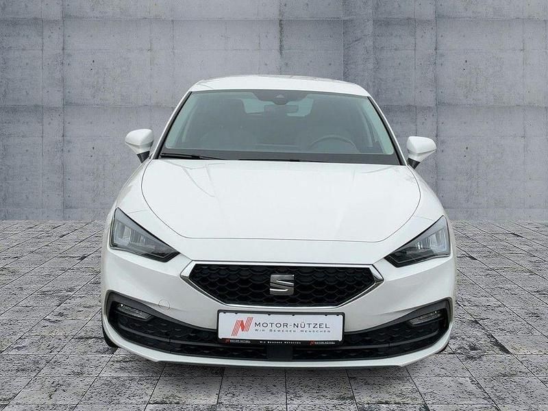 Gebraucht Seat Leon Style 110 PS (80 kW) 2022 Weiß Limousine