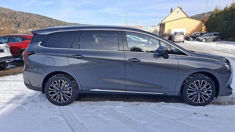 Neu DFSK Forthing 4 204 PS (150 kW) 2025 Grau Limousine