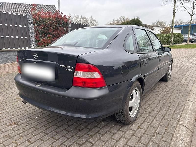 Gebraucht Opel Vectra 100 PS (73 kW) 1998 Schwarz Limousine