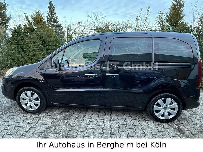 Gebraucht Citroën Berlingo Shine 98 PS (72 kW) 2017 Schwarz Van / Kleinbus