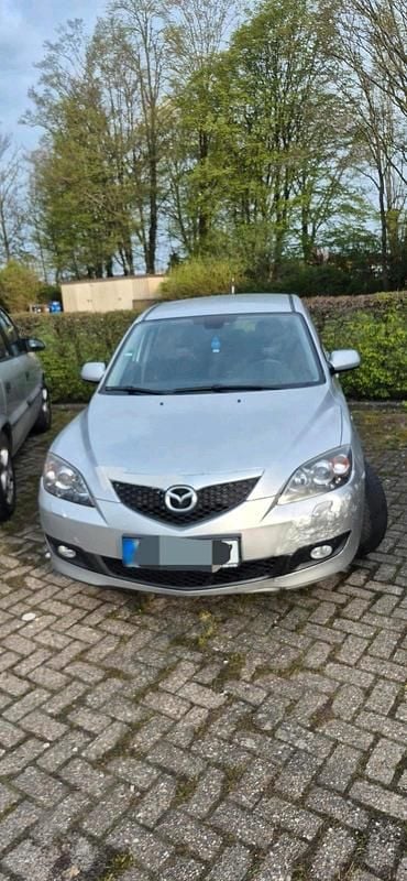 Second-hand Mazda 3 105 CP (77 kW) 2008 Argintiu Berlinǎ