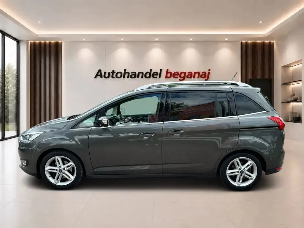 Gebraucht Ford Grand C-Max Titanium 125 PS (91 kW) 2019 Grau Van / Kleinbus
