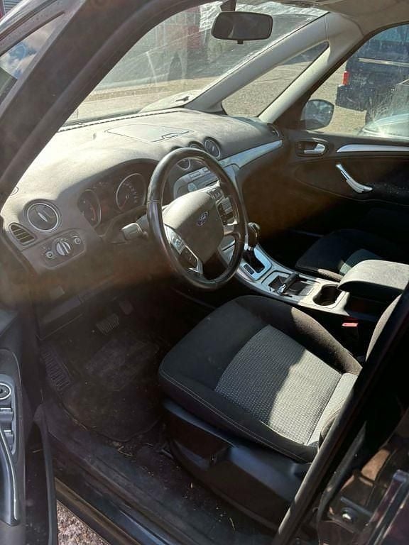 Gebraucht Ford Galaxy Trend 140 PS (102 kW) 2010 Schwarz Van / Kleinbus