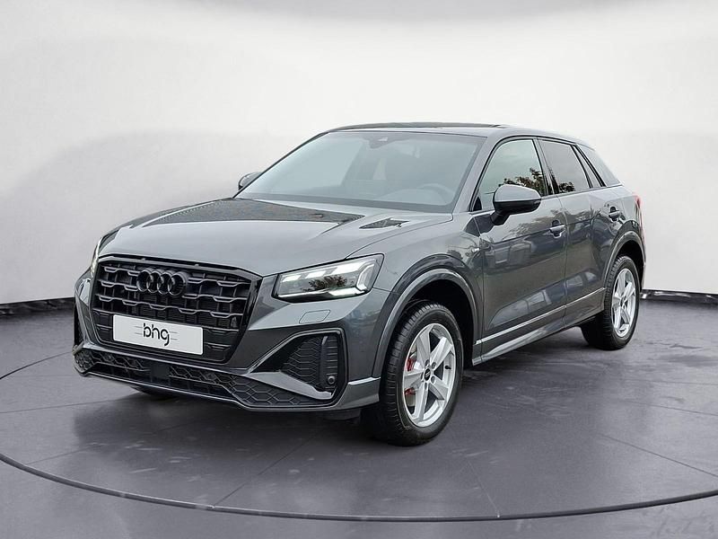 Neu Audi Q2 S-Line 150 PS (110 kW) 2025 Grau SUV