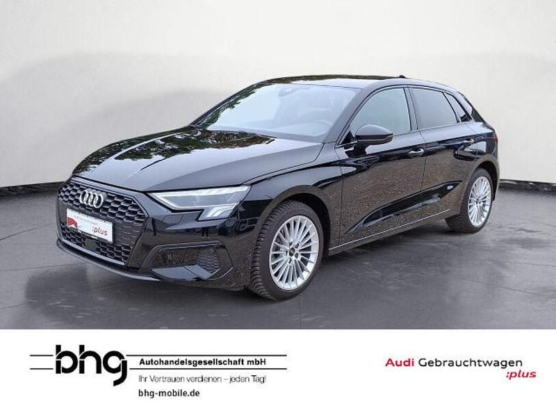 Brillantschwarz Gebraucht 2024 Audi A3 Advanced Limousine | 29.950 € (Superpreis) - Bild 1/4