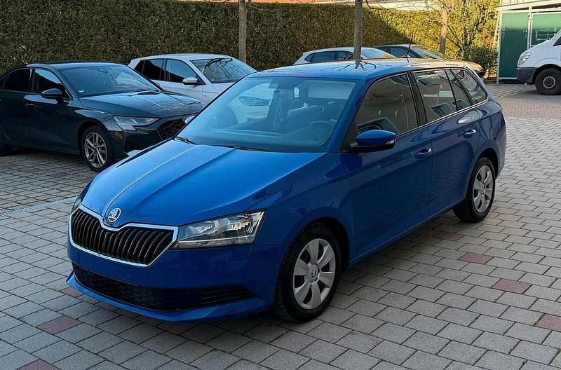 Blau Gebraucht 2021 Skoda Fabia Active Kombi | 11.450 € (Guter Preis) - Bild 1/4