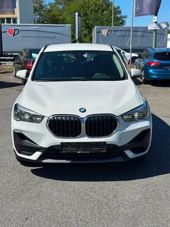 Gebraucht BMW X1 Advantage 192 PS (141 kW) 2020 Weiß SUV