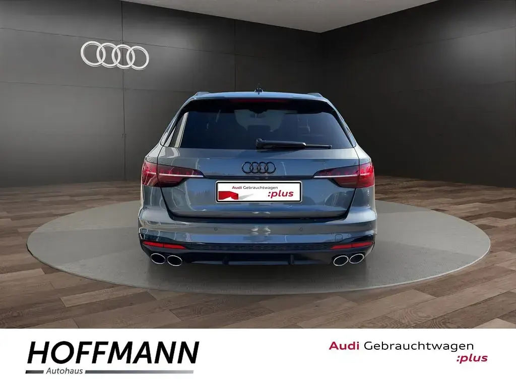 Gebraucht Audi S4 Business 341 PS (250 kW) 2023 Daytonagrau perleffekt Kombi