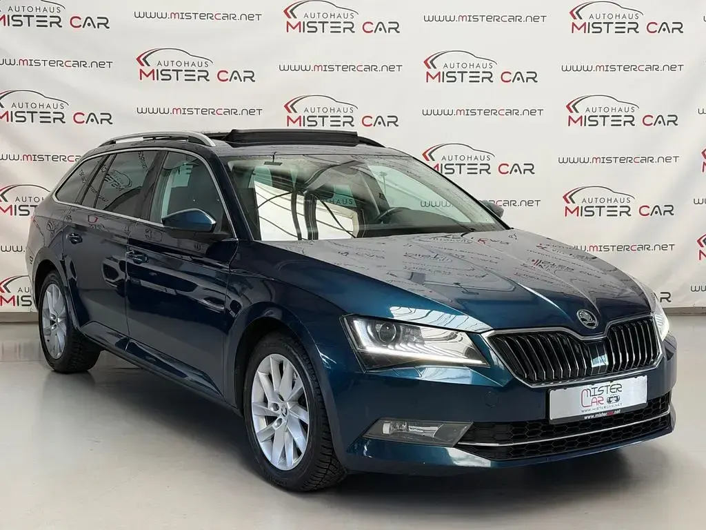 Gebraucht Skoda Superb Style 280 PS (205 kW) 2017 Blau Kombi