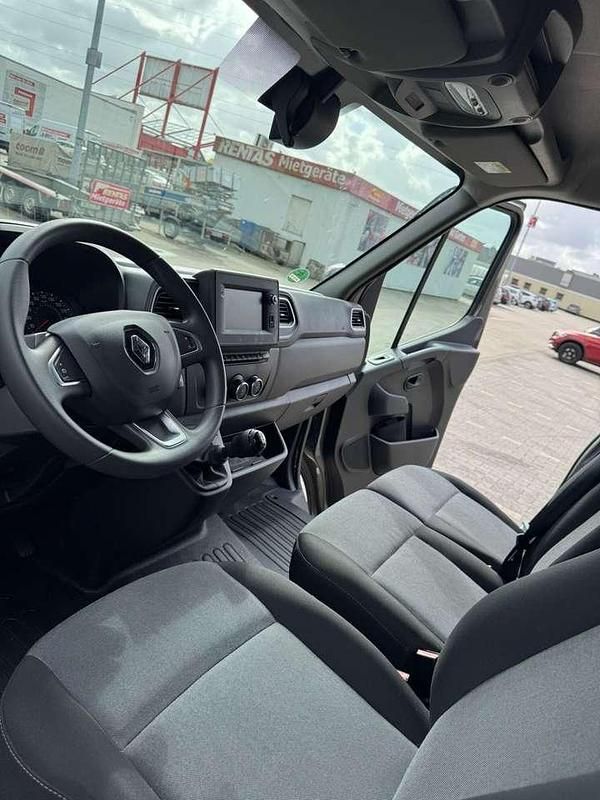 Gebraucht Renault Master 163 PS (119 kW) 2023 Van / Kleinbus