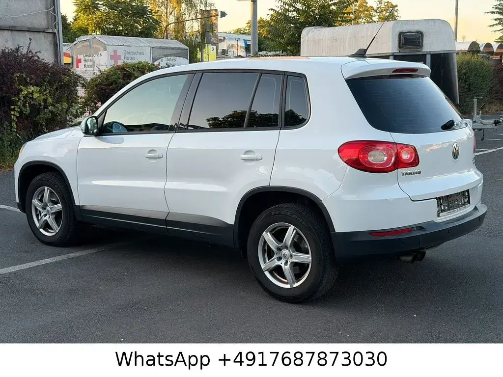 Gebraucht VW Tiguan Trendline 140 PS (102 kW) 2011 Weiß SUV