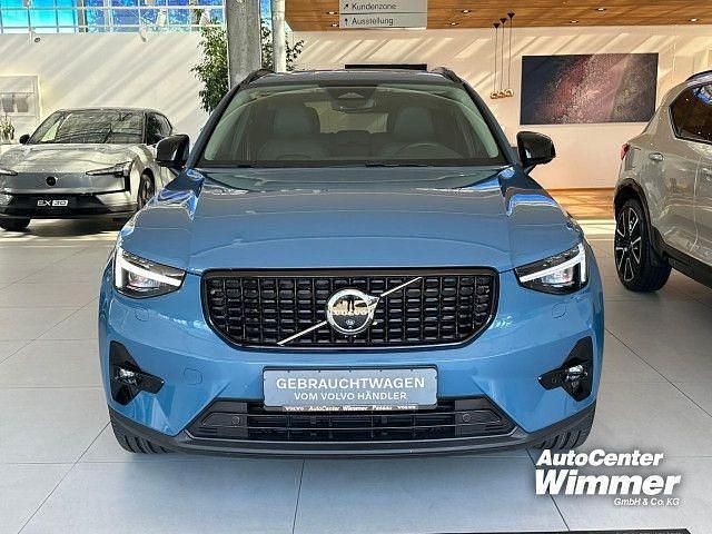 Gebraucht Volvo XC40 Plus 163 PS (119 kW) 2025 Fjord blue SUV