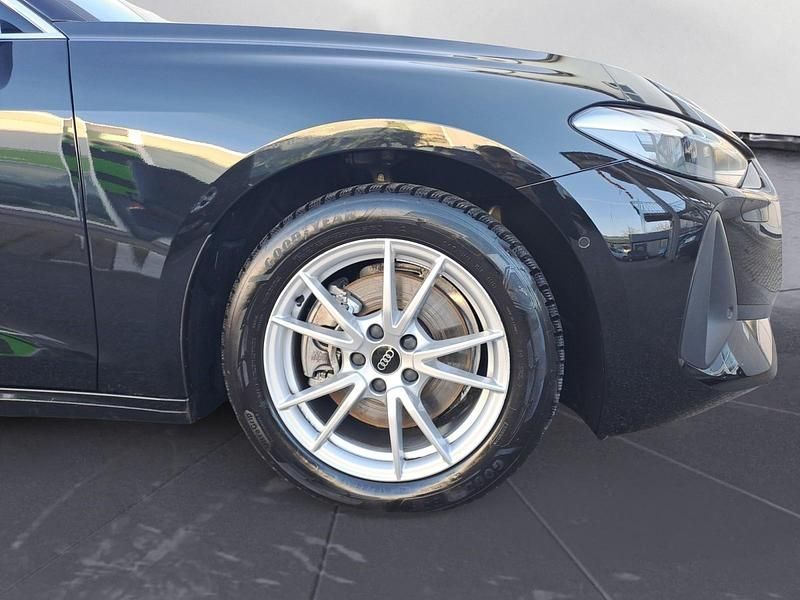 Gebraucht Audi A5 Business 204 PS (150 kW) 2025 Schwarz Kombi